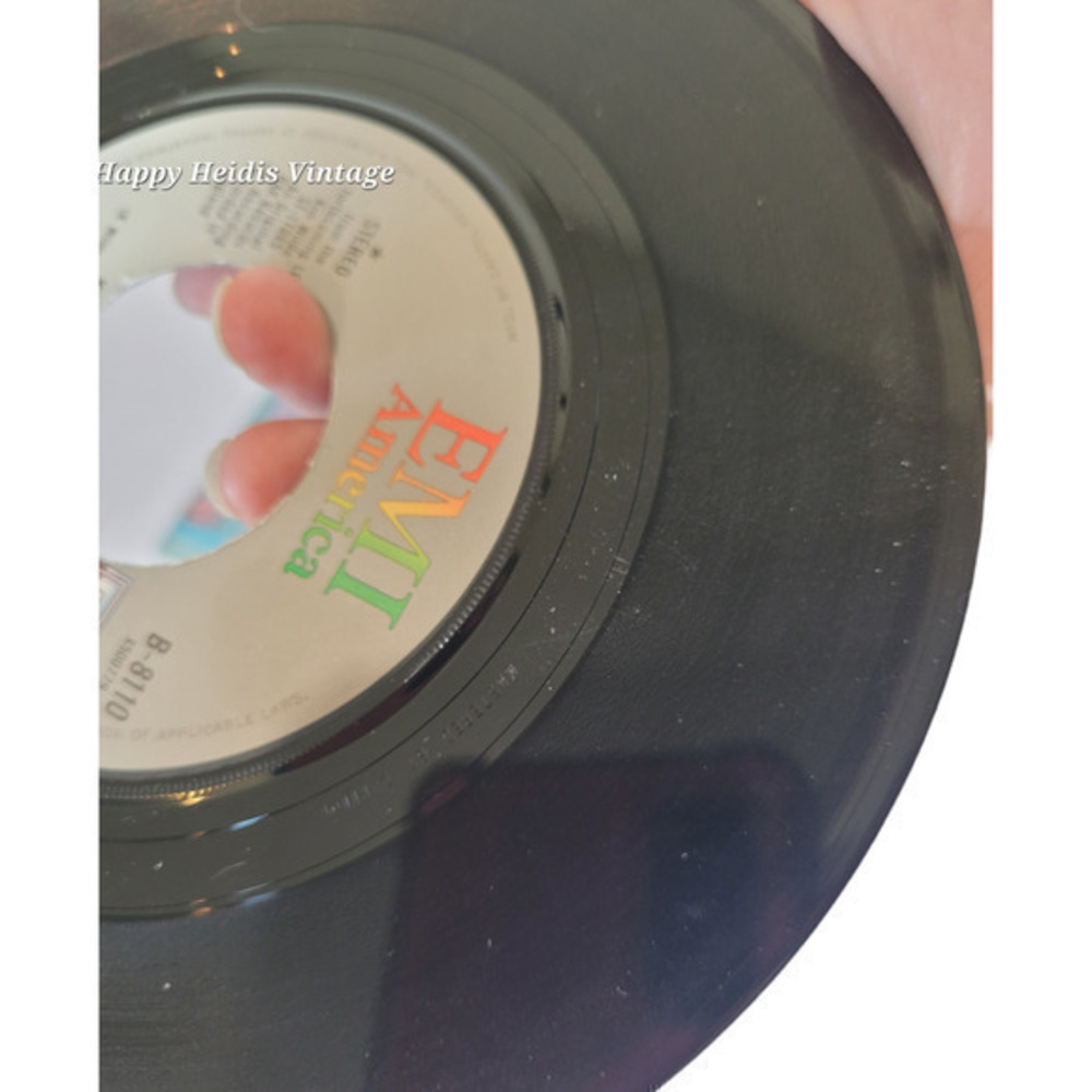 Kim‎ Wild Kids in America, Vinyl 45 1982, EMI America Record 80 Music - Picture 6 of 9